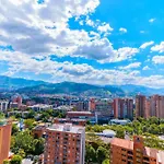 Beautiful Apartment Ultrafast Internet /El Poblado